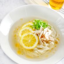 スッキリ旨みたっぷり！塩レモンそうめん