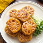【作ってみた！で大人気】はがれない！「れんこんのはさみ焼き」シャキシャキ食感と甘辛だれでご飯がすすむ｜みんなの推しレシピ