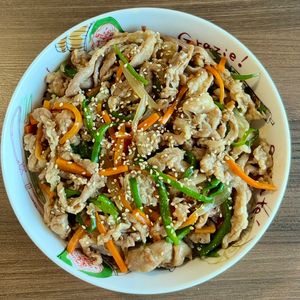 料理_新米パパの作ってみた!投稿(男子に大人気♡簡単ガッツリすぐ完成‼︎『豚こまオイスター丼』)