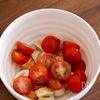 【5分で完成!】ちくわとトマトのごま和えの工程2