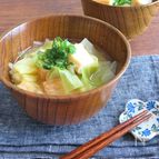 忙しい朝でも簡単☆キャベツと厚揚げのみそ汁