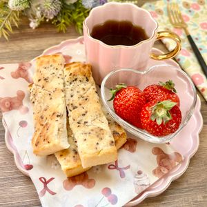 のりのり🐾🎀🤍の作ってみた!投稿(【コーヒースティックメロンパン風トースト】止まらない美味しさ)