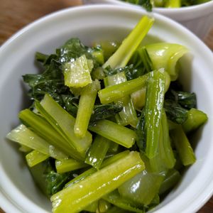 れいかの作ってみた!投稿(【食材ひとつだけ♪あと一品に】小松菜のナムル)