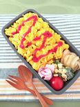 お弁当のごはんに”オムライス風”