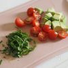 めんつゆで簡単♪あっさり美味しい【アボカドモッツァパスタ】の工程1