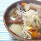 金時豆と大豆と小豆の肉団子スープ