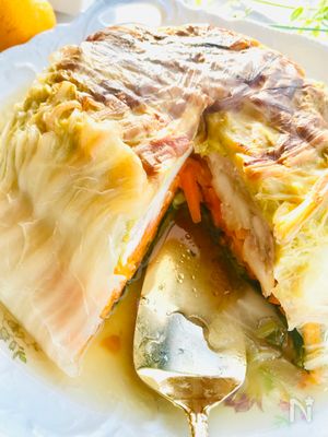 炊飯器で簡単♪ドーム仕立ての白菜カルアチキン