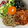 ゆっこの作ってみた!投稿(アボカドキムチ納豆丼)