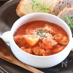 身体が温まる！鶏もも肉とかぶのガーリックトマトクリーム煮込み