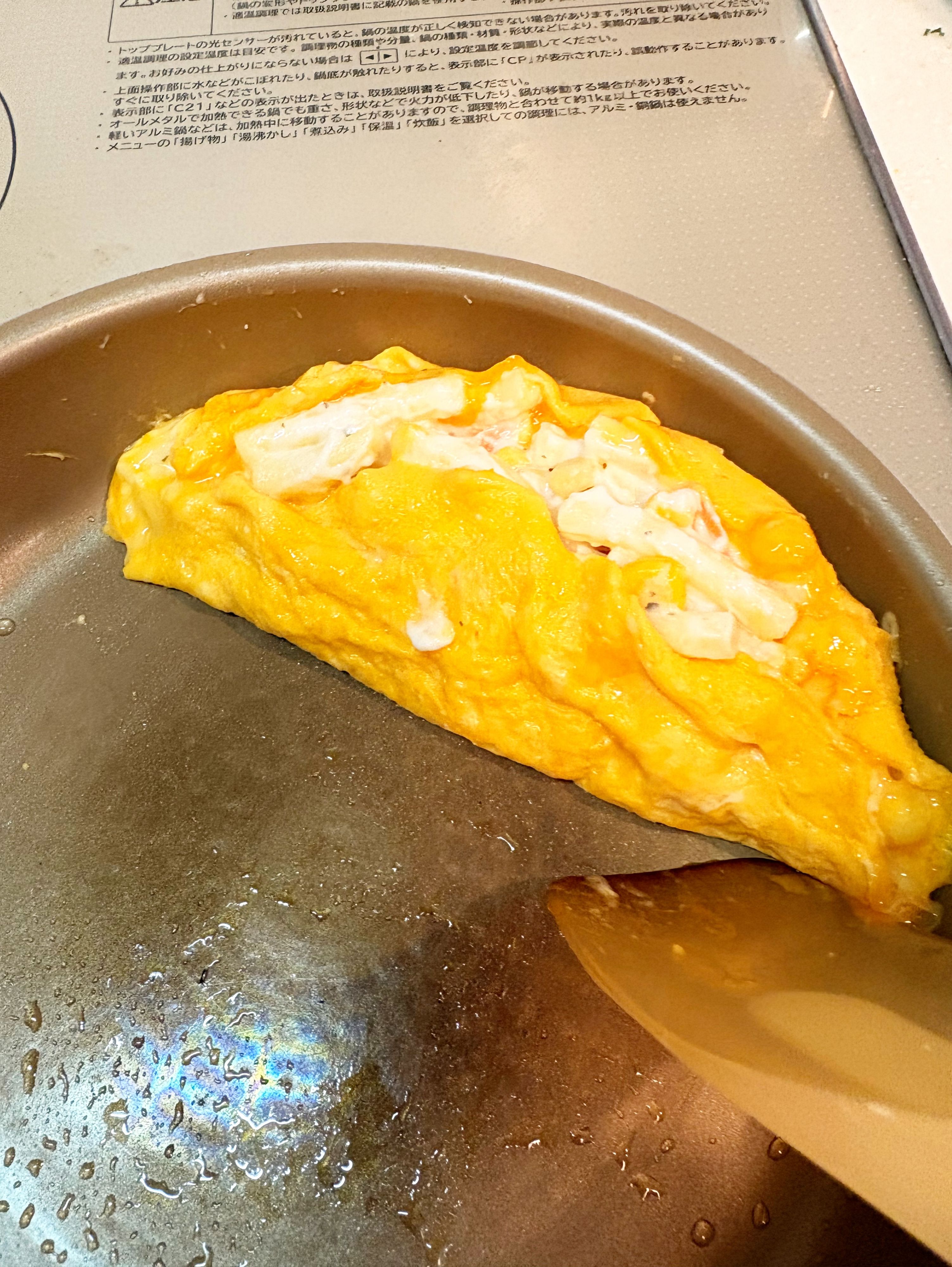 5分で簡単♪チーズマカロニの簡単オムレツ♡ | レシピサイトNadia