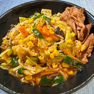 楽ラク手抜キッチン🐶🐾の作ってみた!投稿(身体あたたまる！焦がしみそラーメン)