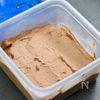 材料2つ！混ぜて冷やすだけ【濃厚チョコアイス】の工程4