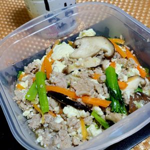 ヴェルの作ってみた!投稿(メインにも副菜にも出来る【豚ひき肉の炒り豆腐】)