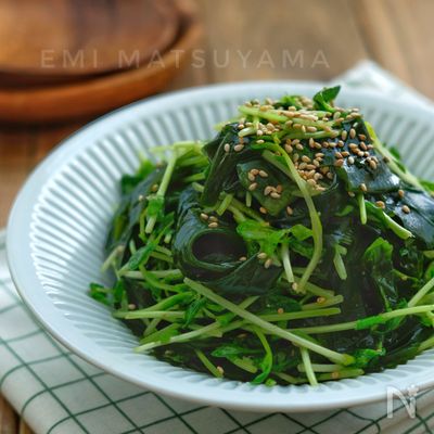 ポリ袋で簡単に!*わかめと豆苗のナムル*包丁まな板使いません