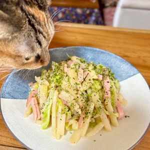のりのり🐾🎀🤍の作ってみた!投稿(行列の定食屋さんの🍚のり塩じゃがバター野菜炒め定食🤩)