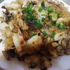 ぽぽペの作ってみた!投稿(旨味たっぷり【長芋と舞茸のおかかバター炒め】お弁当にも◎)