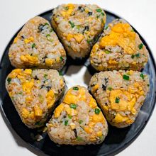 【のりたまおにぎり】おかわりが止まらないやみつき簡単レシピ♪