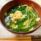 水菜と卵のすまし汁