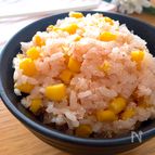 見た目も綺麗でプチプチ美味しい♡明太とうもろこしご飯