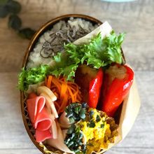 カラフル弁当部！必見「赤ピーマンの肉詰め』