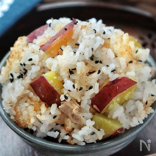 【さつまいもとツナの炊き込みご飯】味付けは白だし一つ