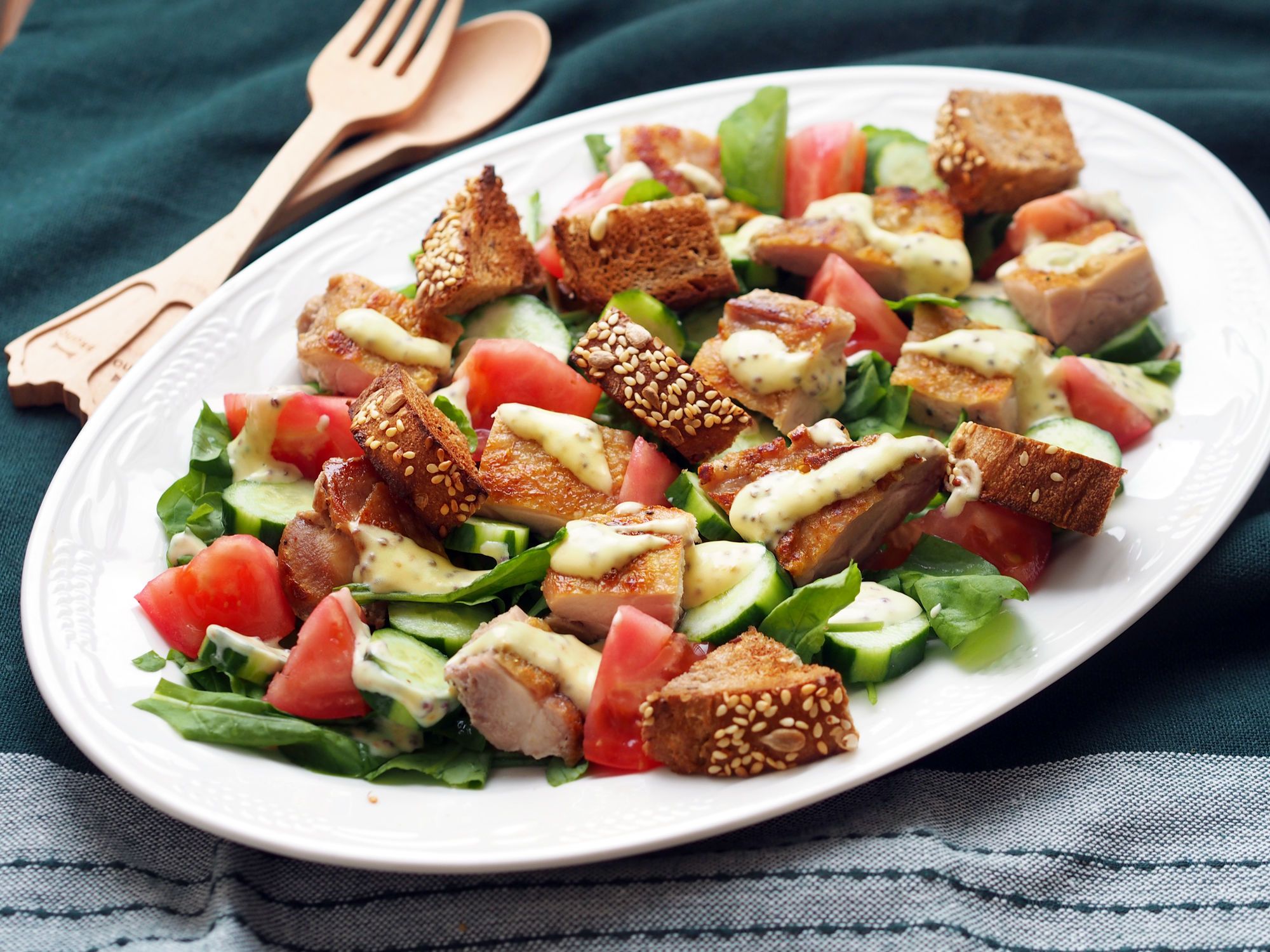 チキン＆レモンマスタードのパンサラダ | レシピサイトNadia