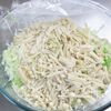 レンジで3分【キャベツとえのきの梅おかか和え】旨うまやみつきの工程2