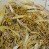 塩麹で♪豚ひき肉と豆苗のカレースープの工程4
