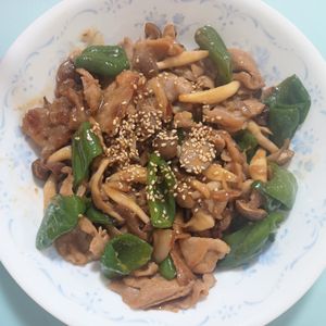 milkの作ってみた!投稿(豚肉とピーマンときのこのオイスター炒め)