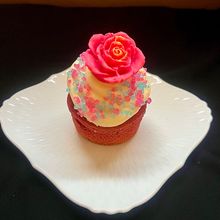 ザクザク美味♡『レッドベルベットケーキ』