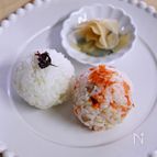 圧力鍋で麦ごはん～梅＆鮭おにぎり～★