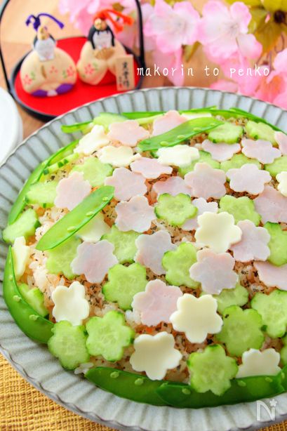 ひな祭り＊子供が喜ぶ♡お花畑の洋風トマトちらし寿司