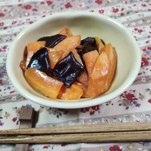 M＊Pの作ってみた!投稿(生きくらげと人参のバター醤油炒め。)