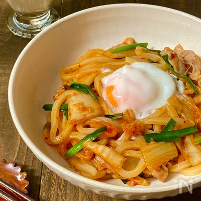 レンジで簡単！こく旨豚キムチうどん