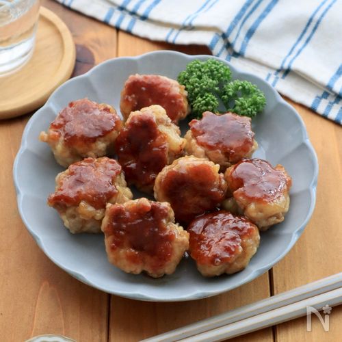 冷凍しても柔らかい！豚こまチーズボール