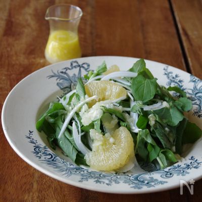 ルッコラと柑橘のダブルw新玉ねぎサラダ