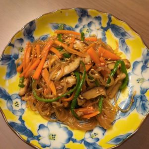 たりおの作ってみた!投稿(旨味たっぷり♡【しらたきと野菜のチャプチェ風炒め】腸活にも◎)