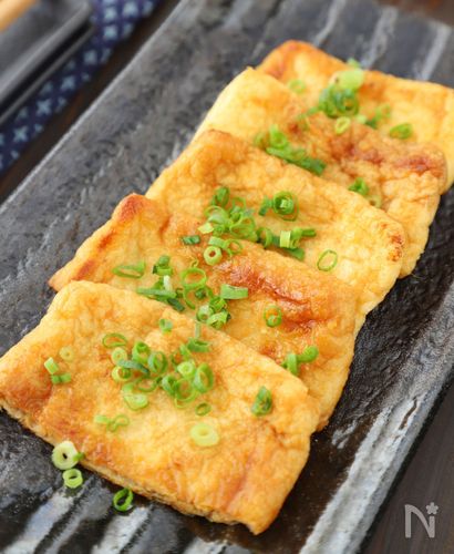 【速攻！超簡単レシピ】「油揚げのしょうが焼き」肉を超えた!?食べごたえ満点！おかずやおつまみにも