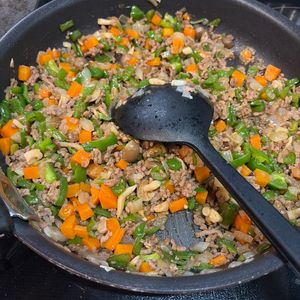 912458の作ってみた!投稿(ガパオ風ピーマン丼【幼児食・取り分けレシピ】)