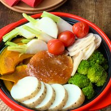 家族が絶賛！レンジで【蒸し野菜バーニャカウダ味噌チーズ風味】