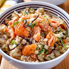 【鮭しそ昆布ごはん】炊いたご飯ですぐでき！栄養満点◎