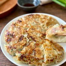 ニラたっぷり!春の焼き餃子