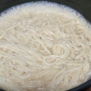 月雪由翔の作ってみた!投稿(☆ふわっふわ卵かけそうめん☆　混ぜるだけ素麺アレンジ)