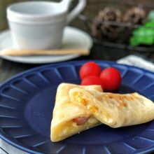 玉子焼き器で＊ほんのり甘いブリトー風ウインナーコーンチーズ＊