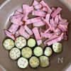 ワンパン10分♪【ベーコンとナスのチーズ焼き】の工程2