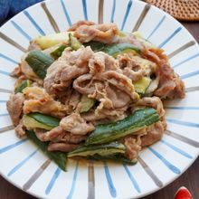 豚肉ときゅうりのコク旨さっぱり炒め