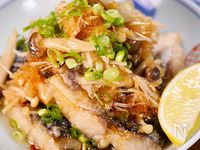 銀座の和食処①さばときのこのバタポンみぞれ和え🤩