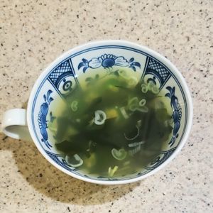 ivory0117の作ってみた!投稿(とろっと食感が美味！オクラとわかめのスープ)
