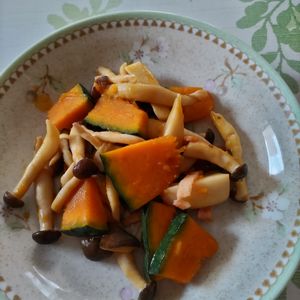 KUMIKOの作ってみた!投稿(【かぼちゃときのこのマリネ】食欲の秋のリセット食に♪)