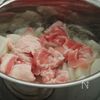 とろ～り味しみしみ♪心温まるやさしい味【豚バラ大根】の工程3